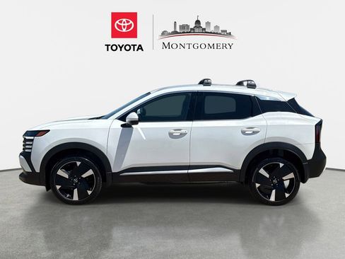 Used 2025 Nissan Kicks SR image 6