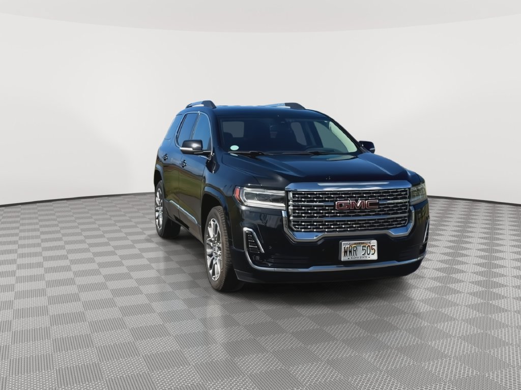Used 2023 GMC Acadia Denali FWD image 4