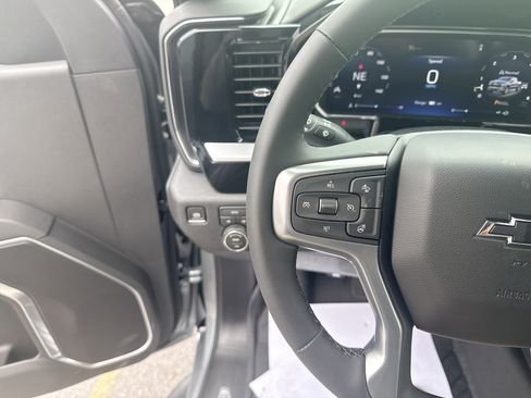 New 2026 Chevrolet Silverado 1500 RST w/ Redline Edition AWD/4WD image 23