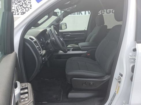 Used 2025 RAM 1500 Big Horn AWD/4WD image 18