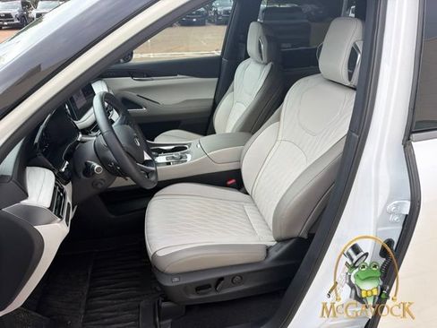Used 2026 INFINITI QX60 Autograph w/ Dark Cargo Package AWD/4WD image 13