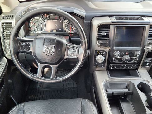 Used 2017 RAM 1500 Sport w/ Sport Premium Group image 10