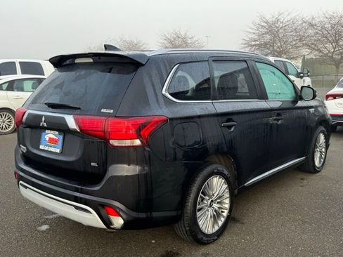 Used 2020 Mitsubishi Outlander SEL image 3