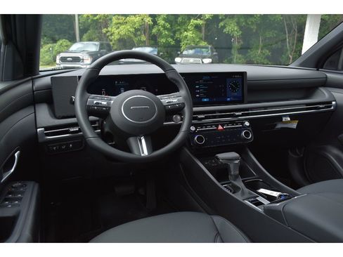 New 2025 Hyundai Tucson XRT image 12