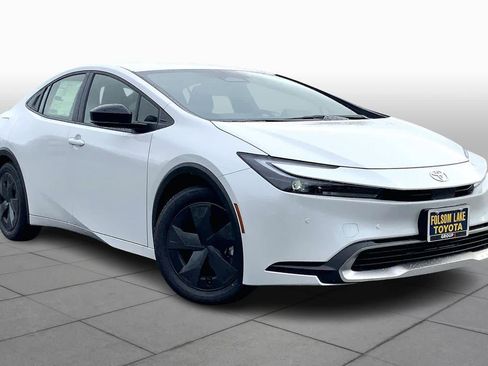 New 2026 Toyota Prius SE image 2