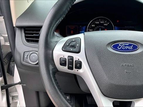 Used 2011 Ford Edge Limited FWD image 11