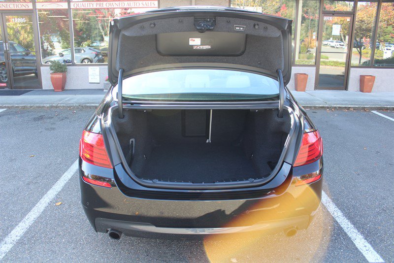 Used 2014 BMW 535i xDrive Sedan AWD/4WD image 28