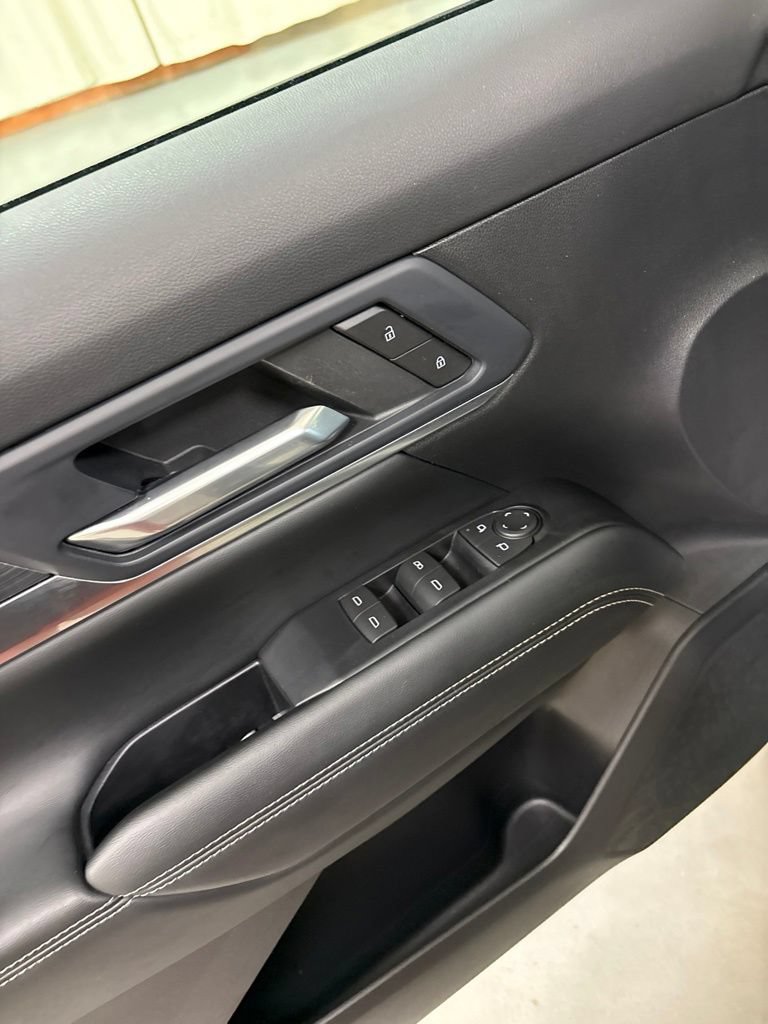 Used 2026 GMC Terrain Elevation FWD image 17