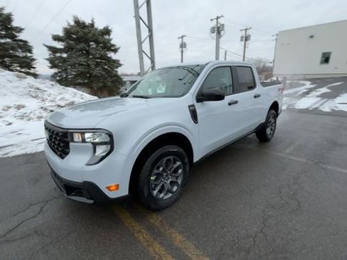 Used 2026 Ford Maverick XLT w/ XLT Luxury Package AWD/4WD image 5