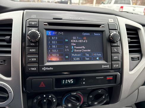 Used 2013 Toyota Tacoma 4WD Double Cab V6 AT Limited ( w/ Limited Pkg image 23