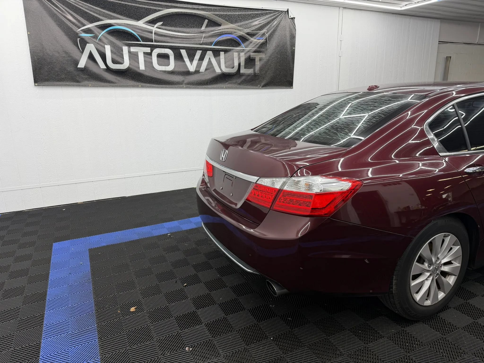 Used 2014 Honda Accord EX-L image 3