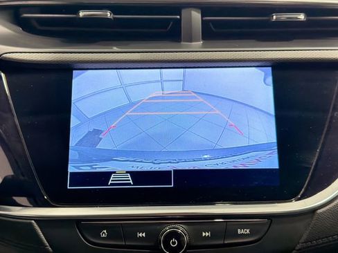 Used 2023 Buick Encore GX Select w/ Sport Touring Package image 10