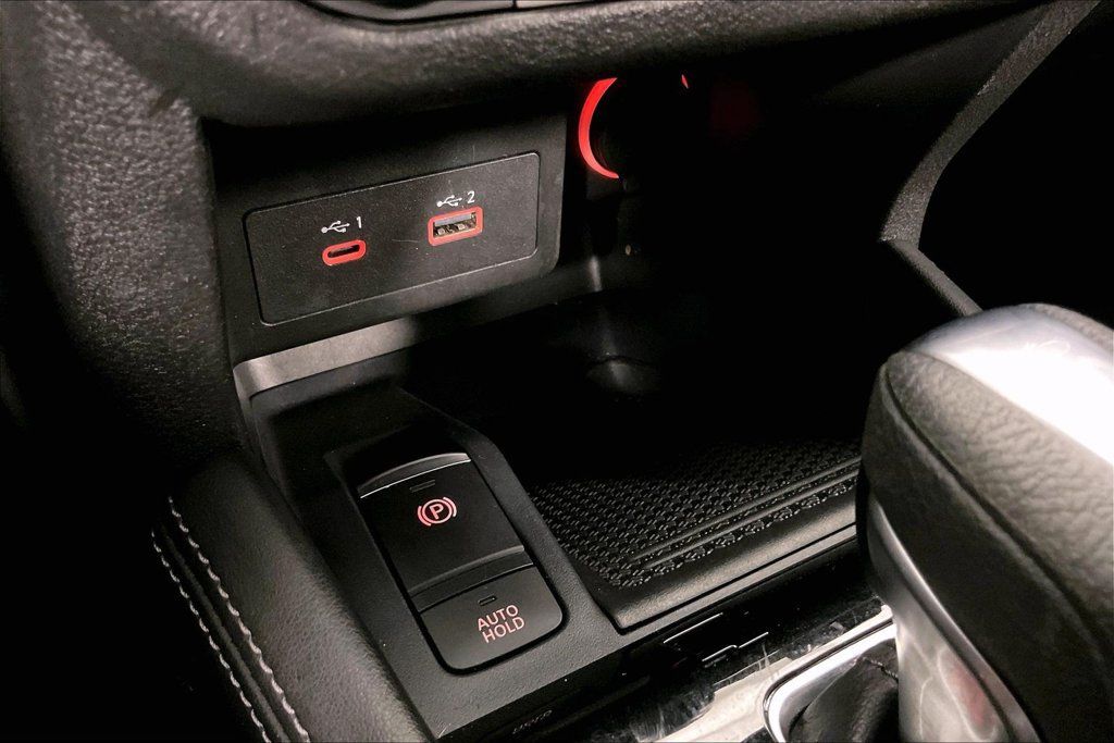 Used 2023 Nissan Kicks SV FWD image 27