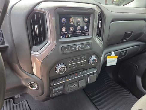 Used 2024 Chevrolet Silverado 1500 Custom w/ Turbomax Blackout Package RWD image 23