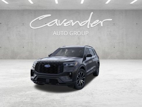 New 2026 Ford Explorer ST-Line RWD image 2