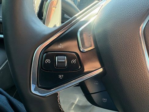 Used 2023 Chevrolet Corvette Stingray Preferred Cpe w/ Stealth Interior Trim Package RWD image 23