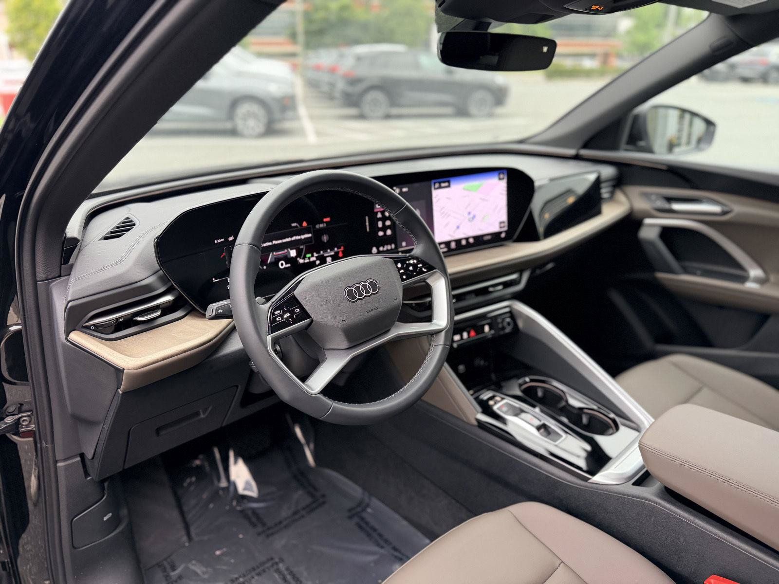 Certified 2025 Audi Q5 Premium w/ Convenience Package AWD/4WD image 12