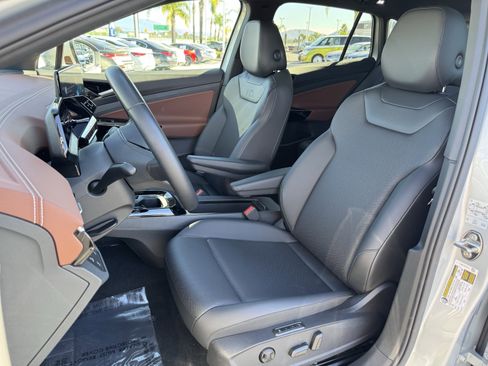 Certified 2021 Volkswagen ID.4 Pro S w/ ID.4 Protection Package image 14