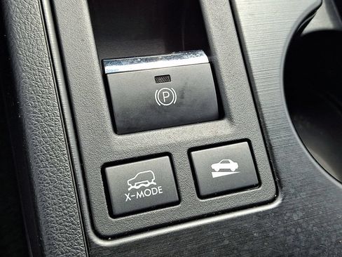 Used 2019 Subaru Outback 2.5i Limited AWD/4WD image 29