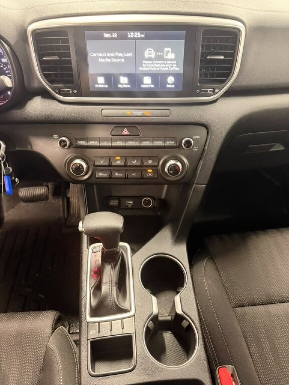 Used 2021 Kia Sportage LX AWD/4WD image 28