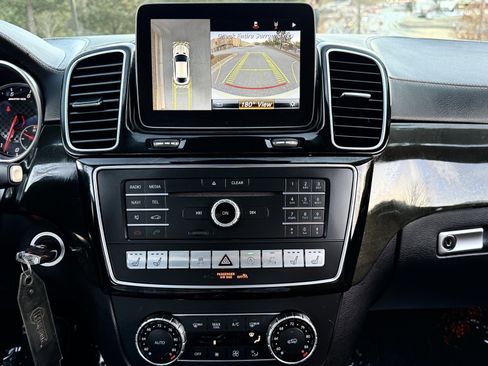 Used 2019 Mercedes-Benz GLE 43 AMG GLE 43 AMG image 30