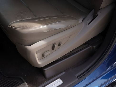 Used 2019 Chevrolet Silverado 2500 LTZ w/ Duramax Plus Package image 11