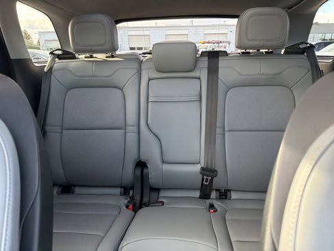 Certified 2022 Lincoln Corsair AWD w/ Premium Package image 19