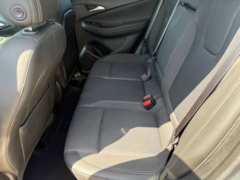 Used 2023 Buick Encore GX Select w/ Sport Touring Package FWD image 40
