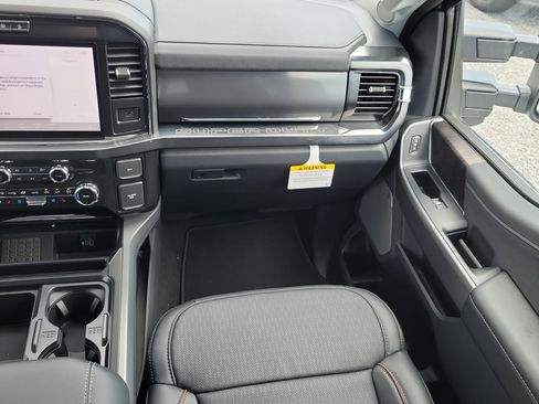 New 2026 Ford F450 Lariat w/ Lariat Ultimate Package AWD/4WD image 12
