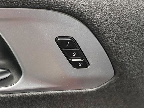 New 2026 Chrysler Pacifica Limited w/ S Appearance Package image 26