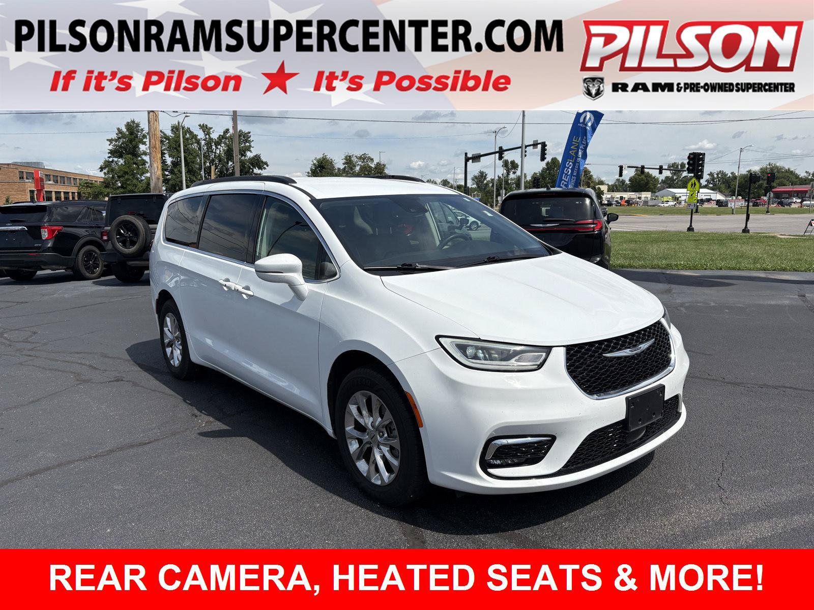 Used 2022 Chrysler Pacifica Touring-L AWD/4WD image 1