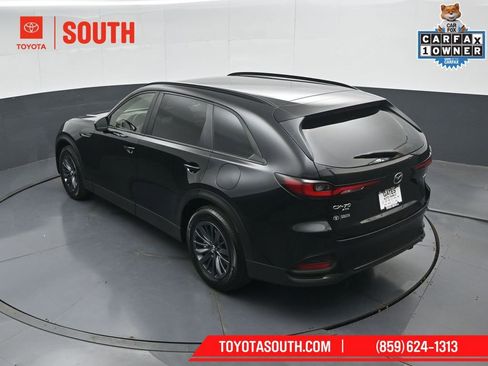 Used 2025 MAZDA CX-70 3.3 Turbo w/ Preferred Package AWD/4WD image 52