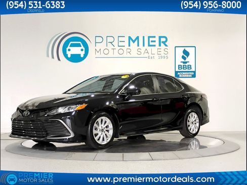 Used 2023 Toyota Camry LE FWD image 1