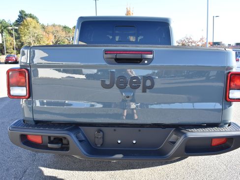 New 2026 Jeep Gladiator Sport image 8