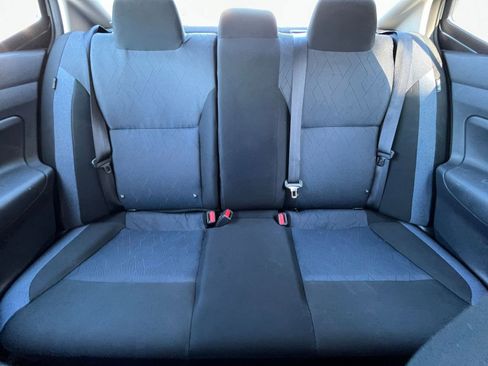 Used 2025 Nissan Versa SV image 36