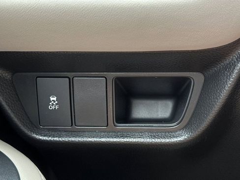 Used 2026 Honda HR-V LX image 27