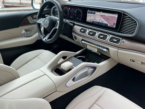 New 2026 Mercedes-Benz GLE 450e 4MATIC image 16