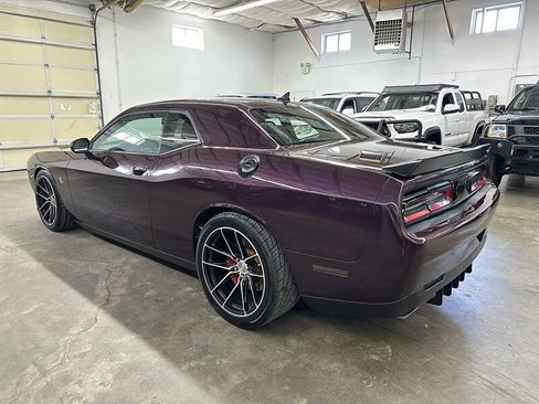 Used 2021 Dodge Challenger R/T Scat Pack RWD image 5