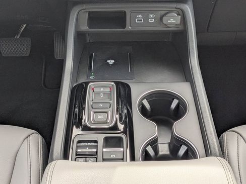 Used 2025 Honda Pilot EX-L image 22