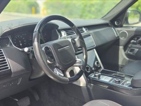 Used 2020 Land Rover Range Rover HSE AWD/4WD image 13