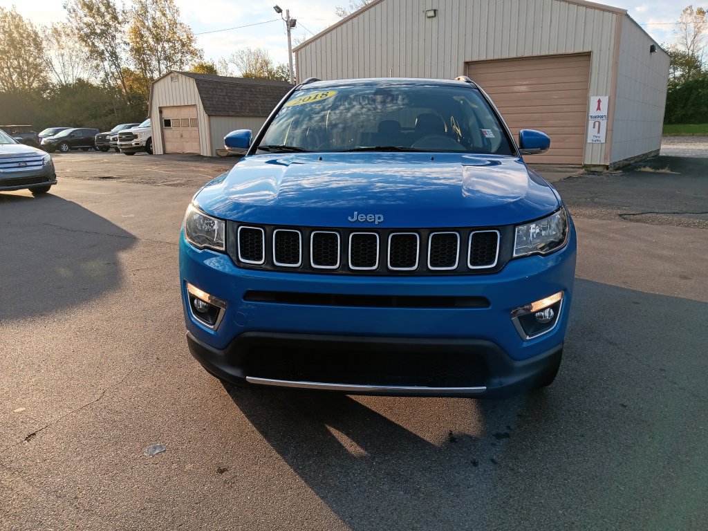 Used 2018 Jeep Compass Limited w/ Safe & Security Group AWD/4WD image 10