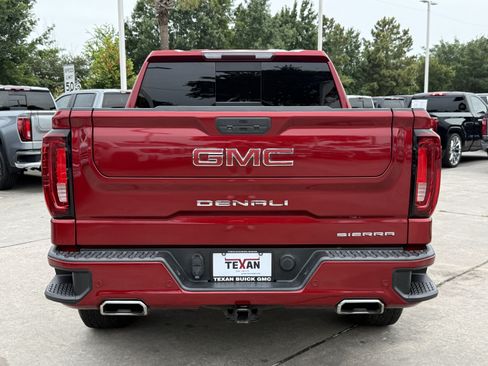 Used 2021 GMC Sierra 1500 Denali w/ Driver Alert Package II AWD/4WD image 6