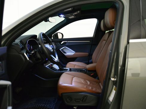 Certified 2023 Audi Q3 2.0T Premium w/ Convenience Package image 27