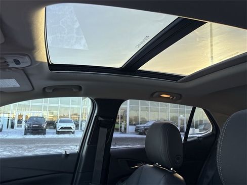 Certified 2023 Buick Encore GX Essence w/ Experience Buick Package image 18