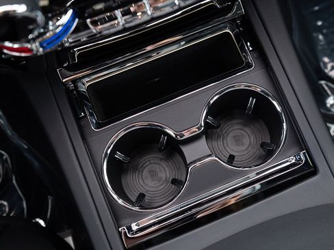 Certified 2023 Rolls-Royce Phantom Sedan w/ The Phantom Package image 44