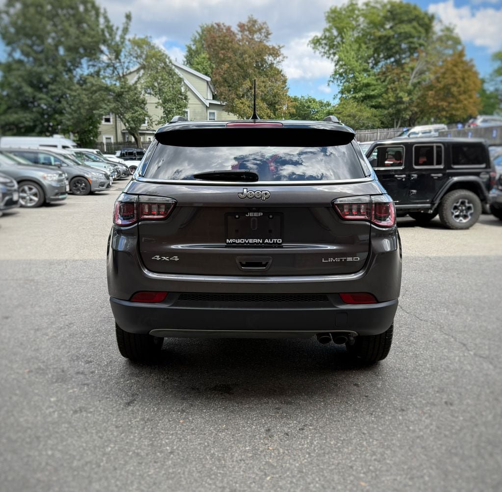 Used 2020 Jeep Compass Limited w/ Luxury Seat Group AWD/4WD image 10