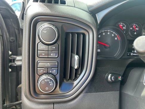 Used 2021 Chevrolet Silverado 1500 Custom AWD/4WD image 20