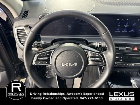 Used 2024 Kia Seltos S AWD/4WD image 11