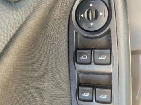 Used 2016 Ford Focus SE image 23