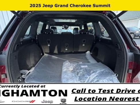 New 2025 Jeep Grand Cherokee Summit image 33